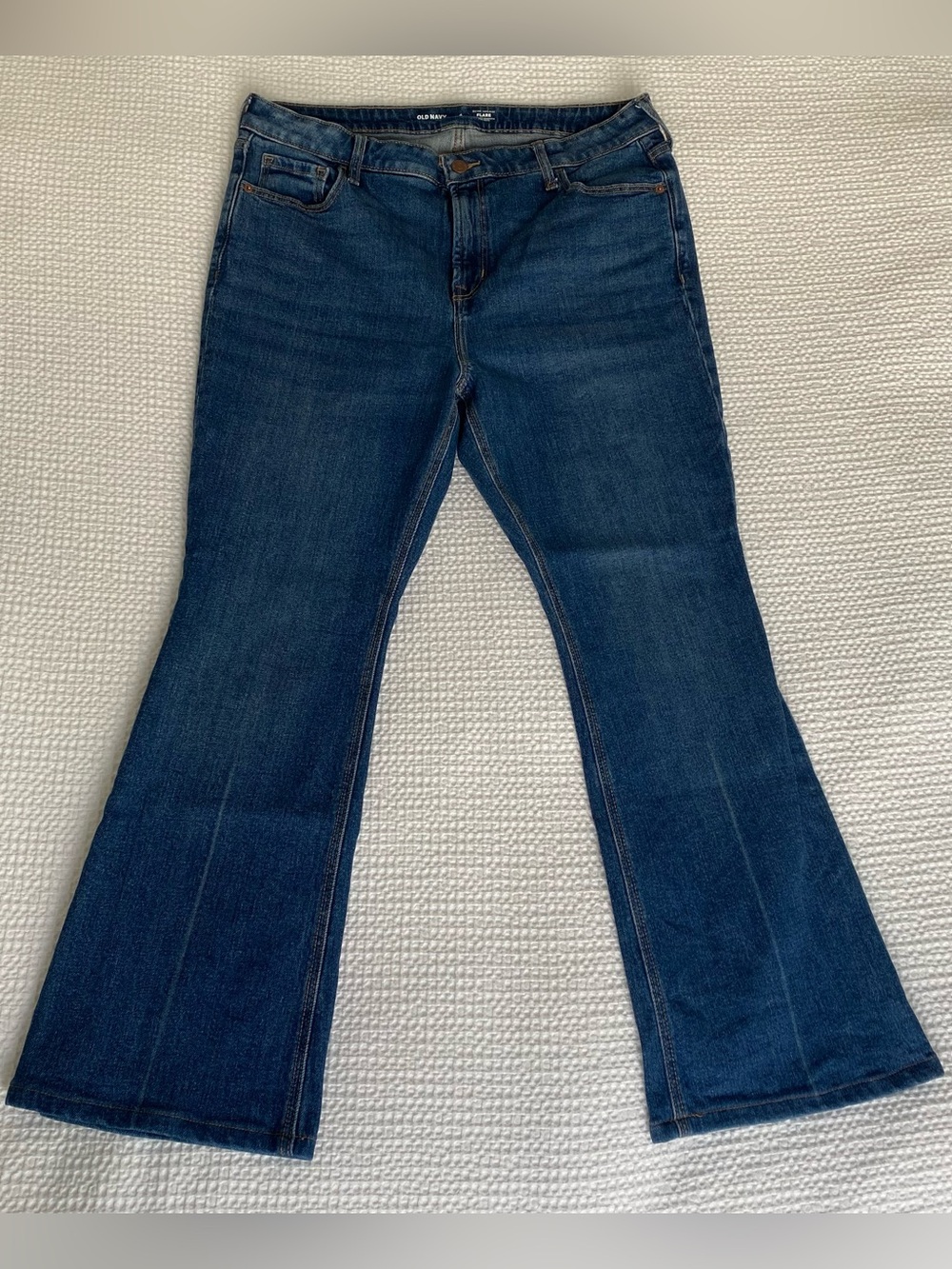 Old Navy Extra High-Rise Flare Jeans Petite 14
